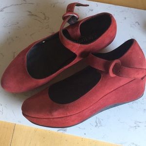 Wedge suede heel